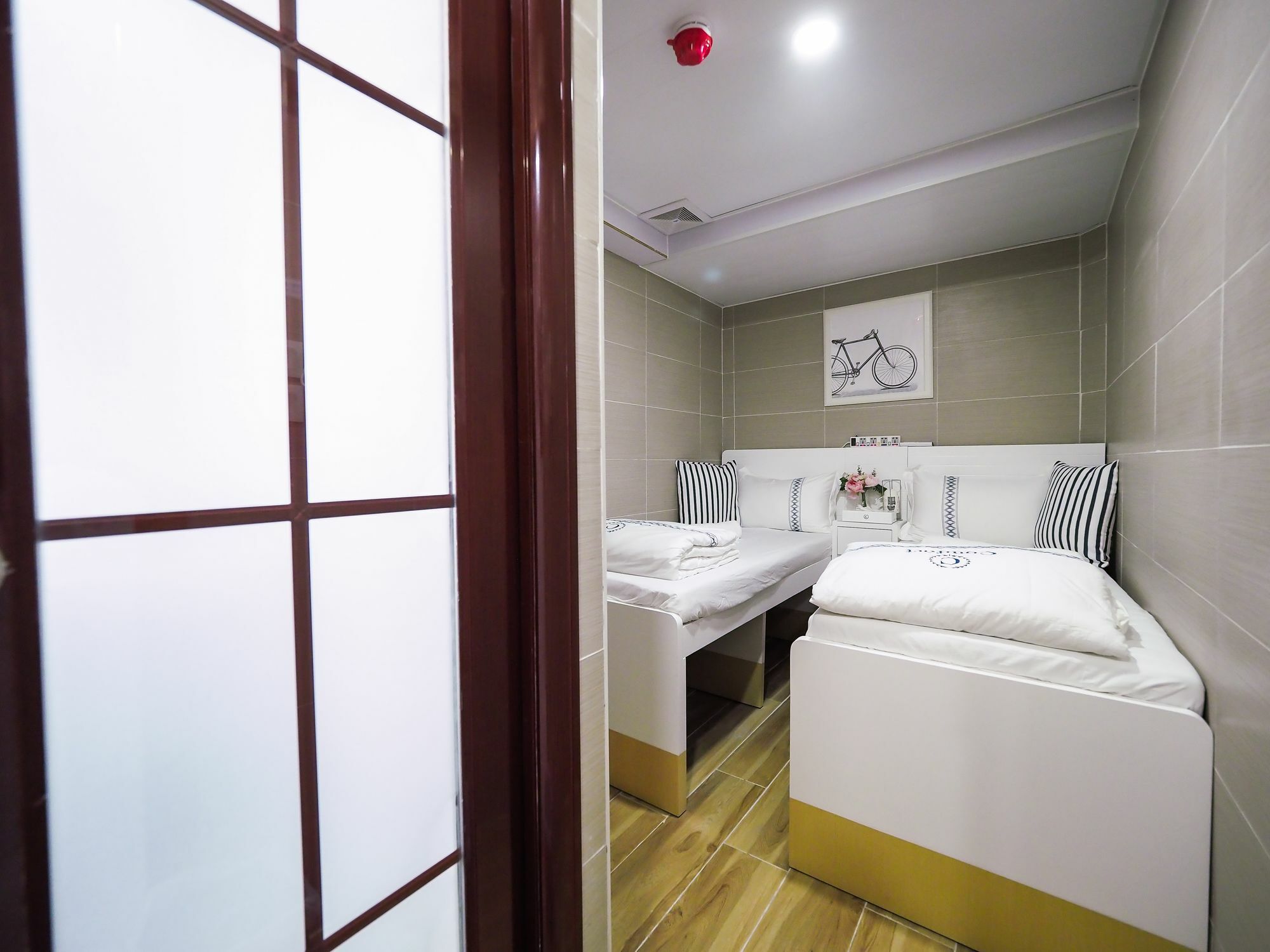 Hk International Hostel Tsim Sha Tsui  ภายนอก รูปภาพ